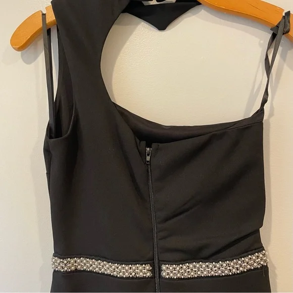 NWT Windsor Black One Shoulder long Dress - Picture 6 of 11